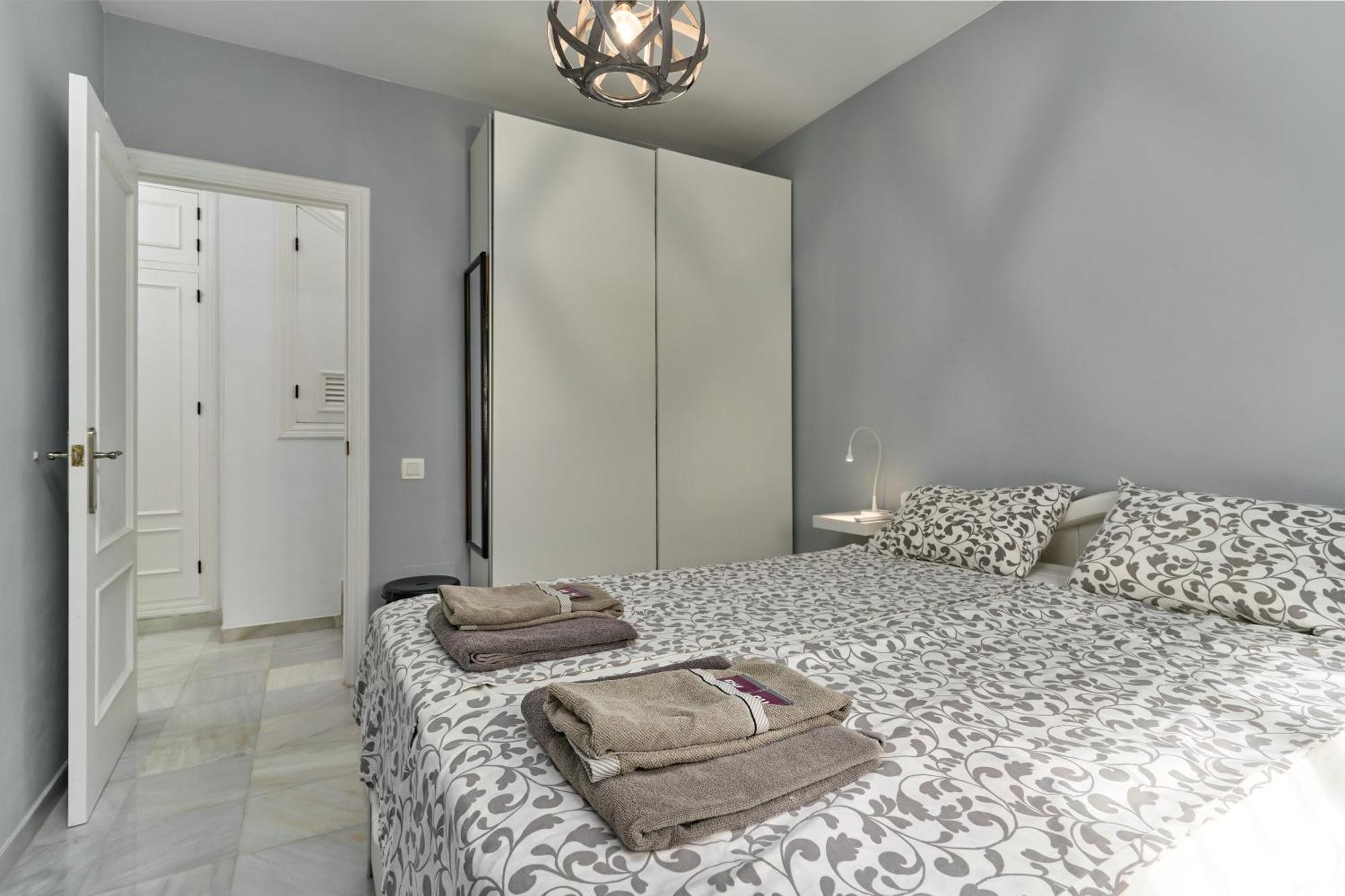 One Bedroom Penthouse 内尔哈 外观 照片